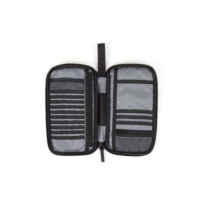 porta pasaporte ezeiza con logo | loguideas merchandising Porta Pasaporte Ezeiza con logo